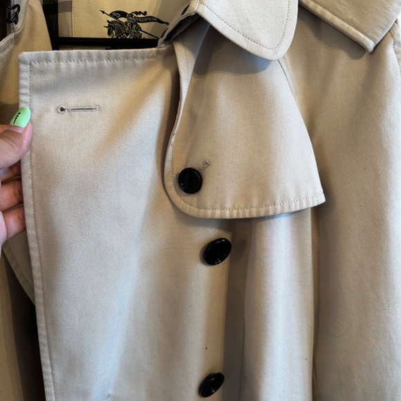Burberry Coat - Size 4 - Picture 6 of 12